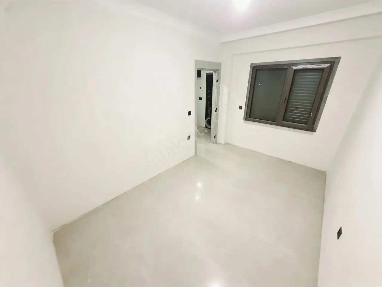 Uytundan Kızılkeçilide Otoparklı Havuzlu Sıfır 3+1 Lüks Villa — fotoğraf 13