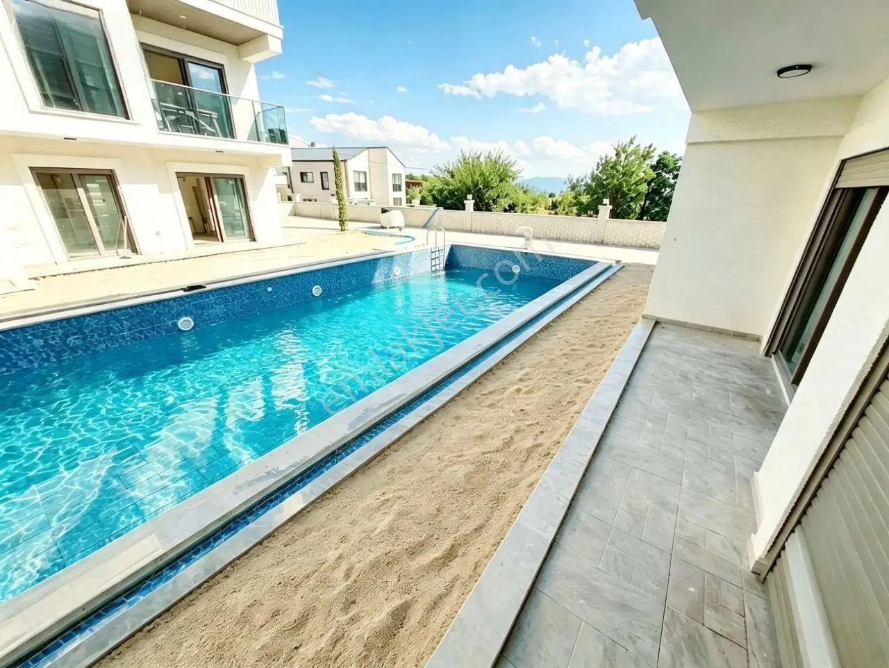 Uytundan Kızılkeçilide Otoparklı Havuzlu Sıfır 3+1 Lüks Villa — fotoğraf 25