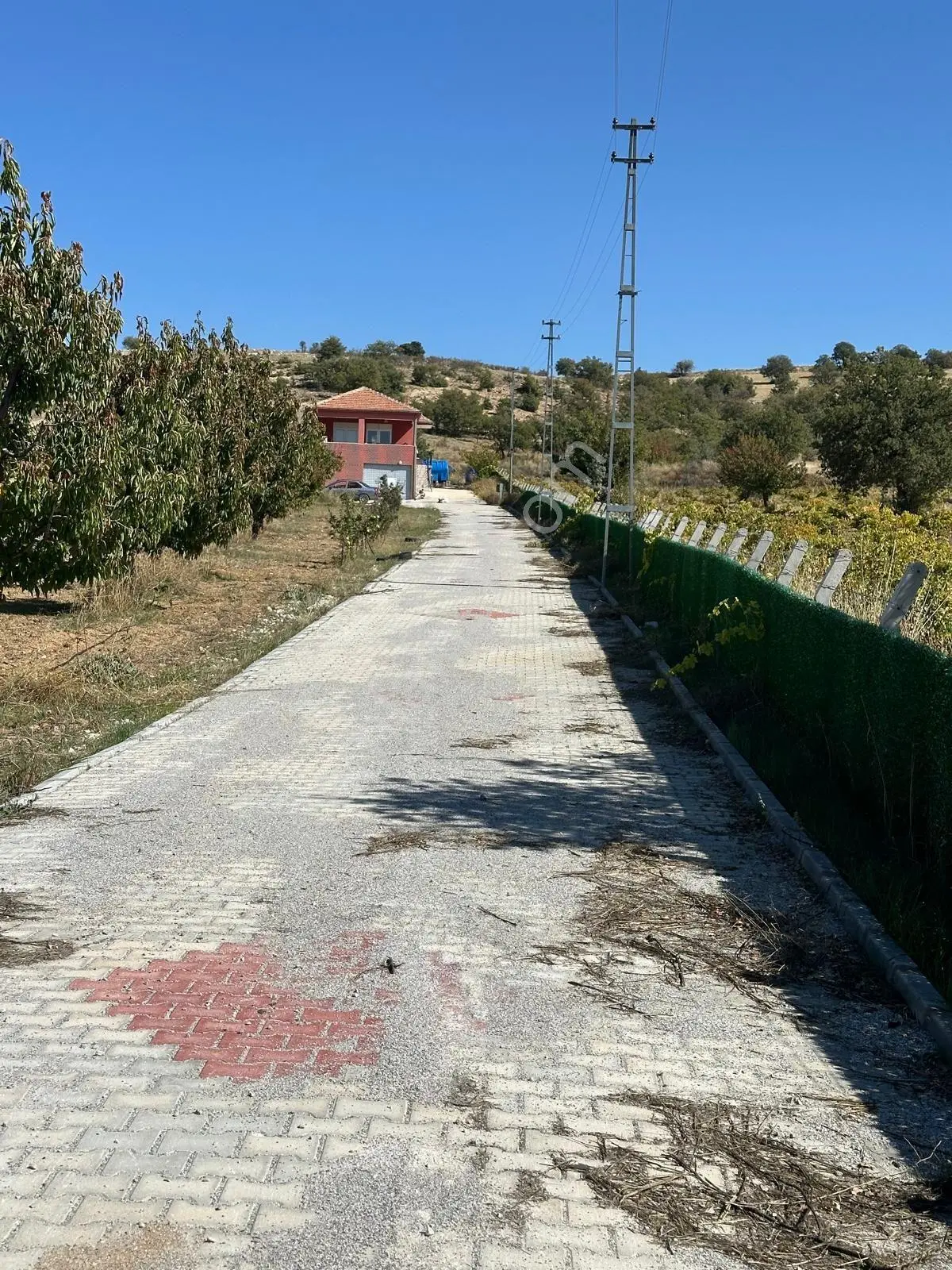 Morcalı Köyü’nde İçerisin'de Evi 2+1 Evi 6.400 M² Bahçe İçerisinde Doğayla İç İçe Huzurlu Bir Yaşam! — fotoğraf 3