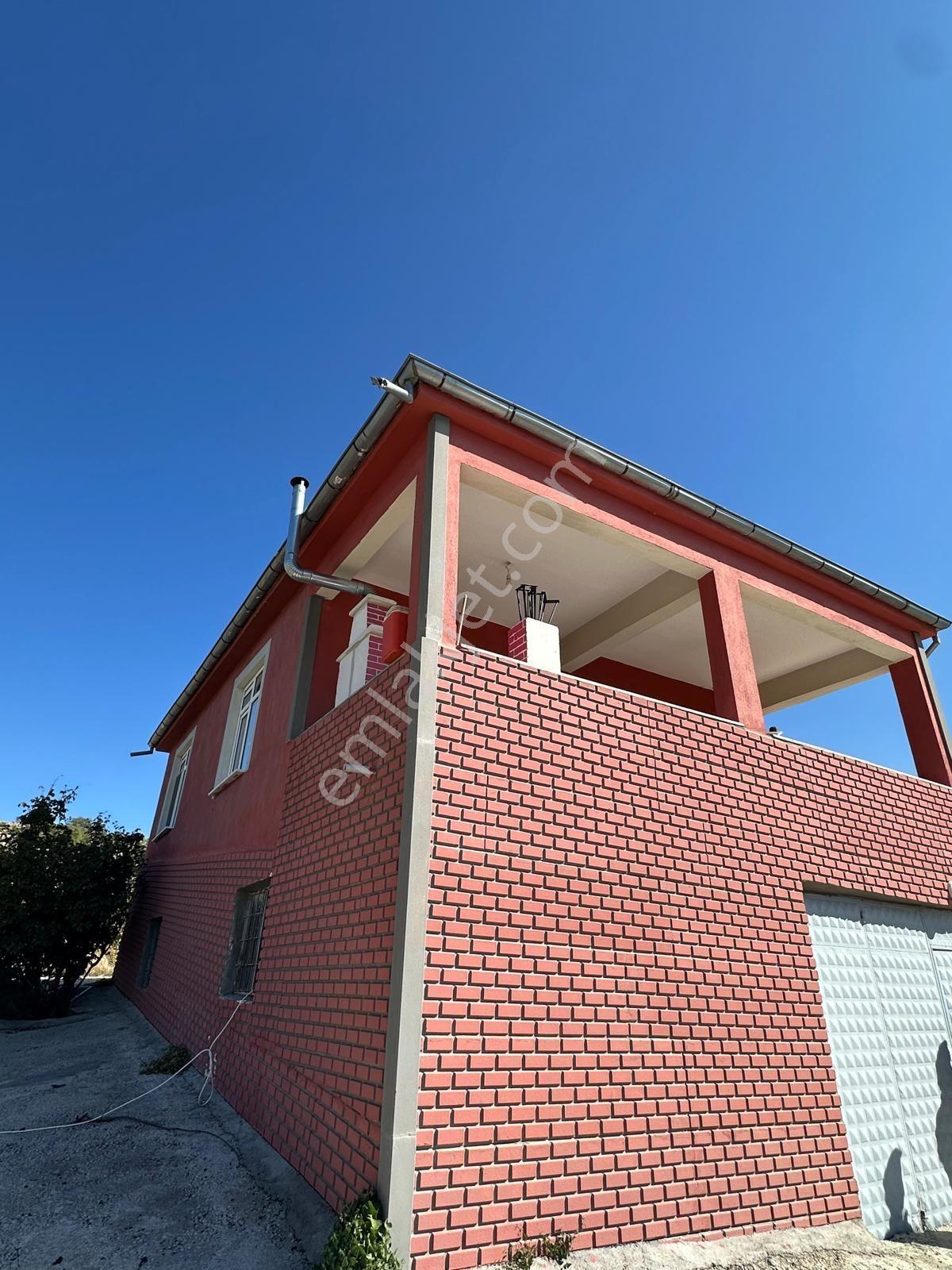 Morcalı Köyü’nde İçerisin'de Evi 2+1 Evi 6.400 M² Bahçe İçerisinde Doğayla İç İçe Huzurlu Bir Yaşam! — fotoğraf 14