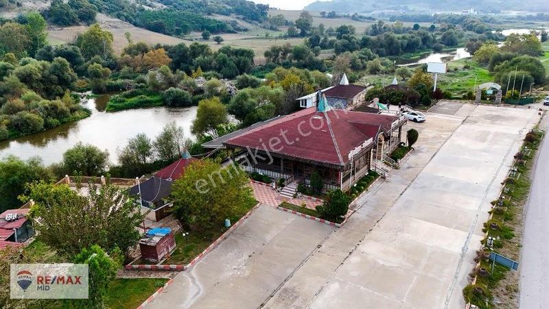 Remax Susurlukta Otoyol Yanı Nehır Kenarında Eşsız Restoran — fotoğraf 10