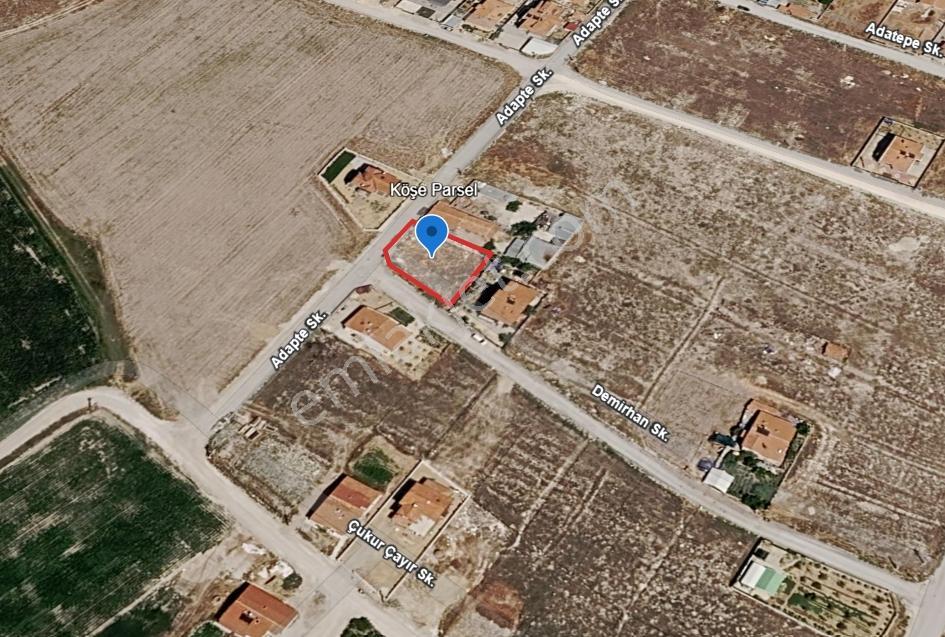 Karatay Saraçoğlunda Köşe Konumda 530 M² Müstakil İmarlı Arsa — fotoğraf 2