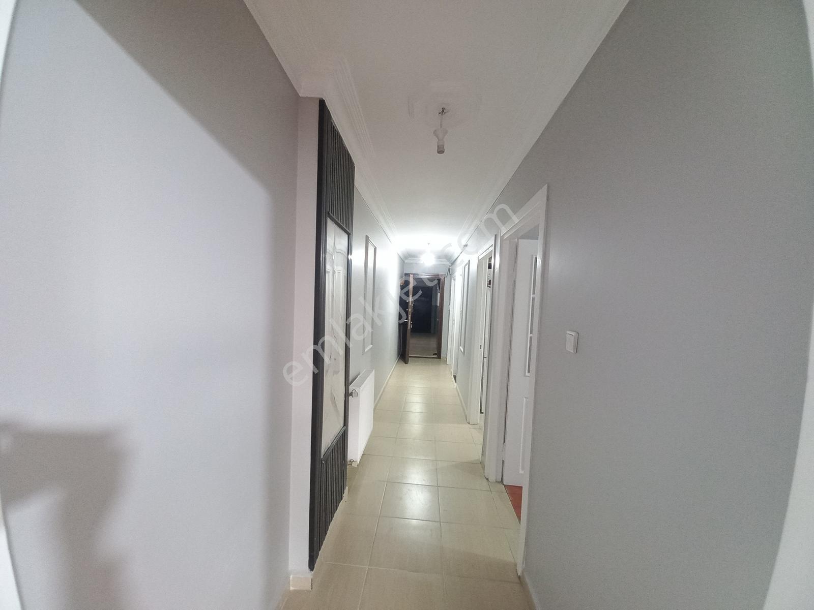 Şeref Emlak Yıldıztabya Satılık Kot 1 Daire 3,200,000 Tl — fotoğraf 9