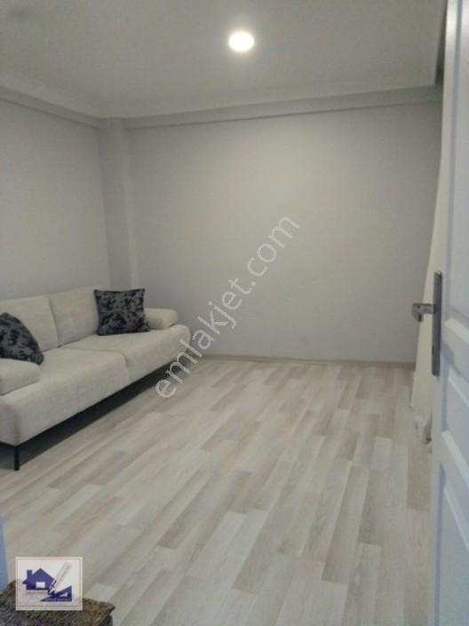 Küçükköy Meydanında Satılık Daire — fotoğraf 7