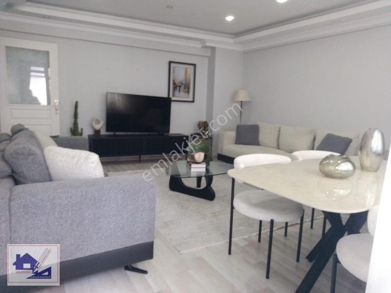 Küçükköy Meydanında Satılık Daire — fotoğraf 10