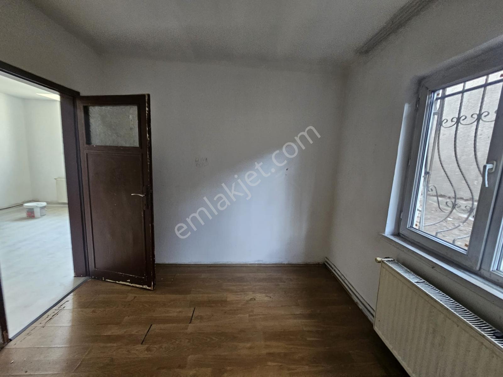 Şimşek Emlak'tan Subayevleri Cadde Üzeri 3+1 Daire + 300m2 Depo — fotoğraf 13