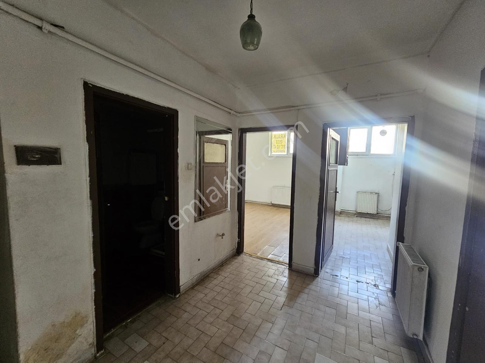Şimşek Emlak'tan Subayevleri Cadde Üzeri 3+1 Daire + 300m2 Depo — fotoğraf 16