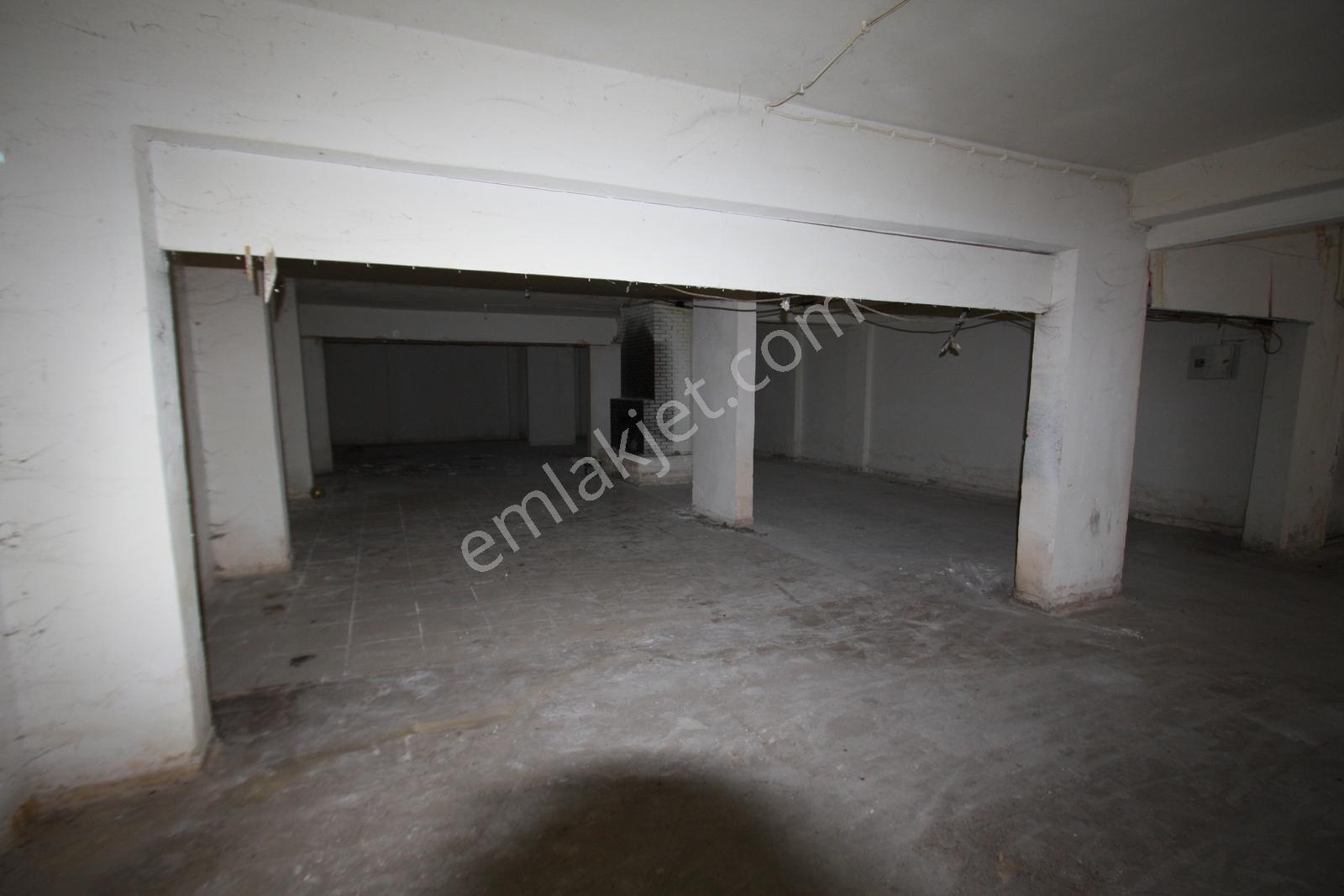 Şimşek Emlak'tan Subayevleri Cadde Üzeri 3+1 Daire + 300m2 Depo — fotoğraf 30