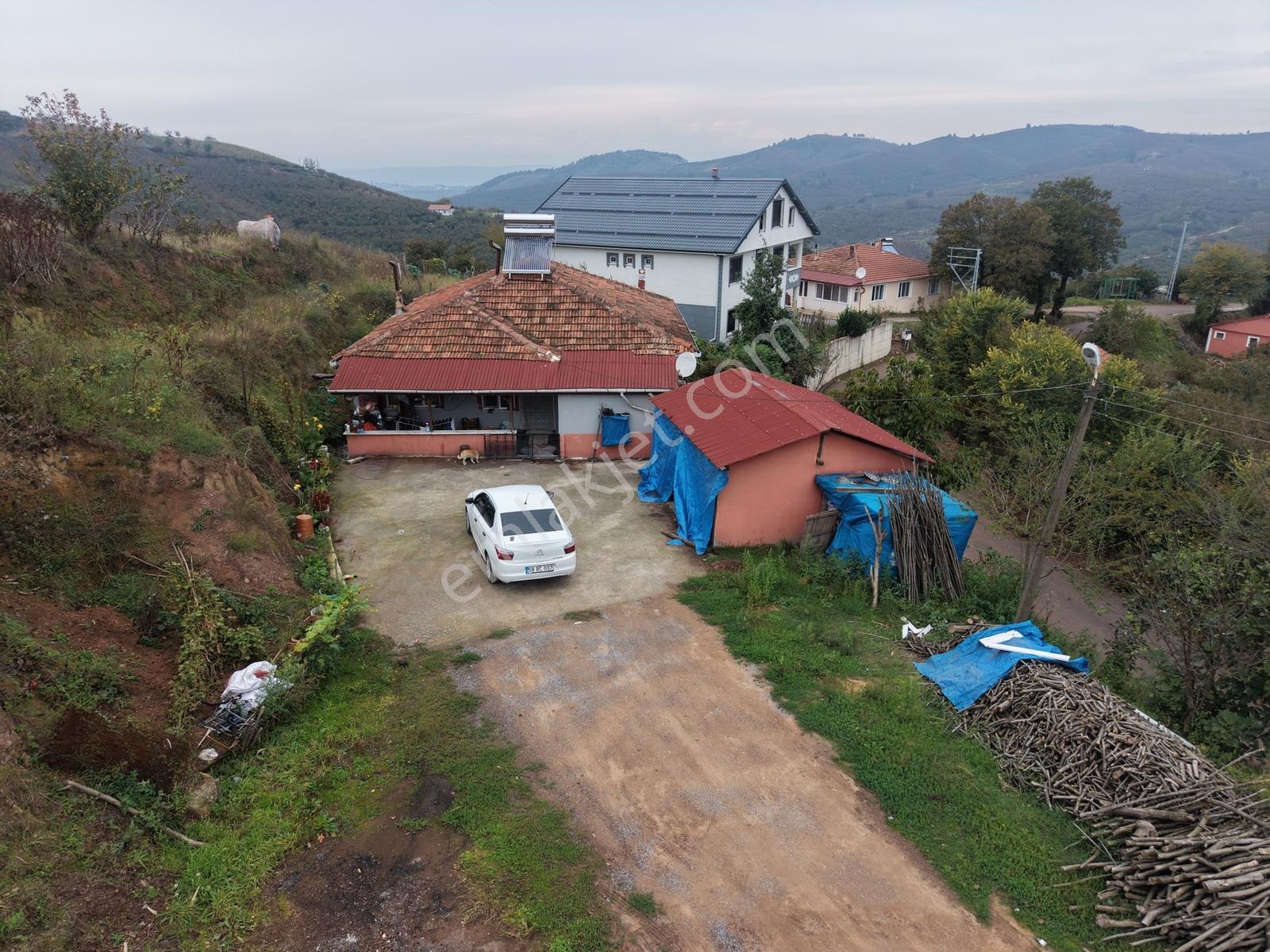 Emlak Evim - Dereköy De 2.187 M2 Arsa İçinde Müstakil Ev — fotoğraf 13