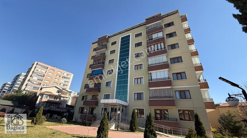 Bağlıcanın En Büyük Peyzajlı Sitesinde 3+1 Canlı Güvenlikli