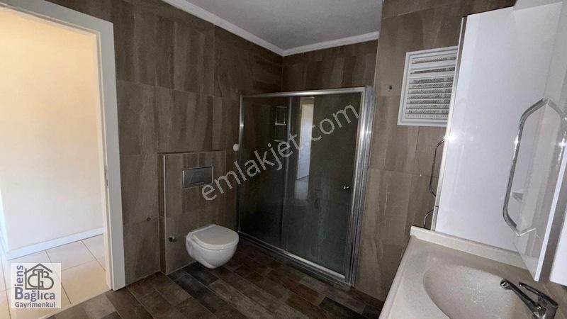 Bağlıcanın En Büyük Peyzajlı Sitesinde 3+1 Canlı Güvenlikli — fotoğraf 28
