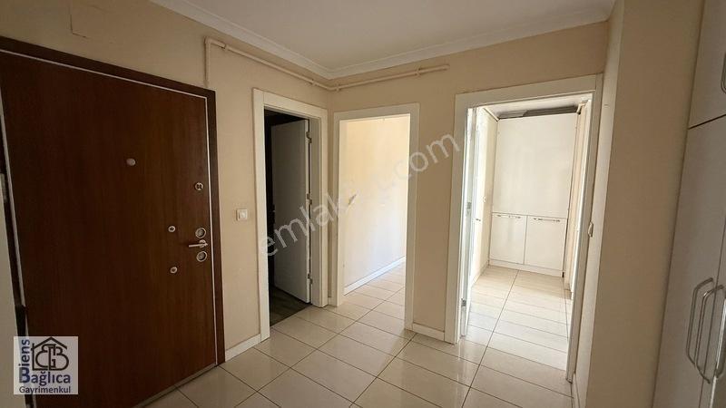 Bağlıcanın En Büyük Peyzajlı Sitesinde 3+1 Canlı Güvenlikli — fotoğraf 31