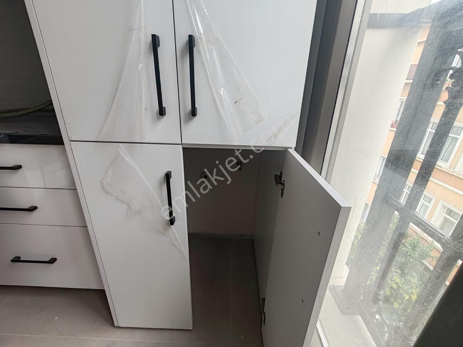 Fatih Hırka-i Şerifte Sıfır Binada Satılık 2+1 Hazır Daire — fotoğraf 17