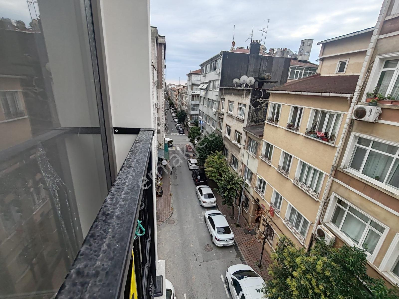 Fatih Hırka-i Şerifte Sıfır Binada Satılık 2+1 Hazır Daire — fotoğraf 30