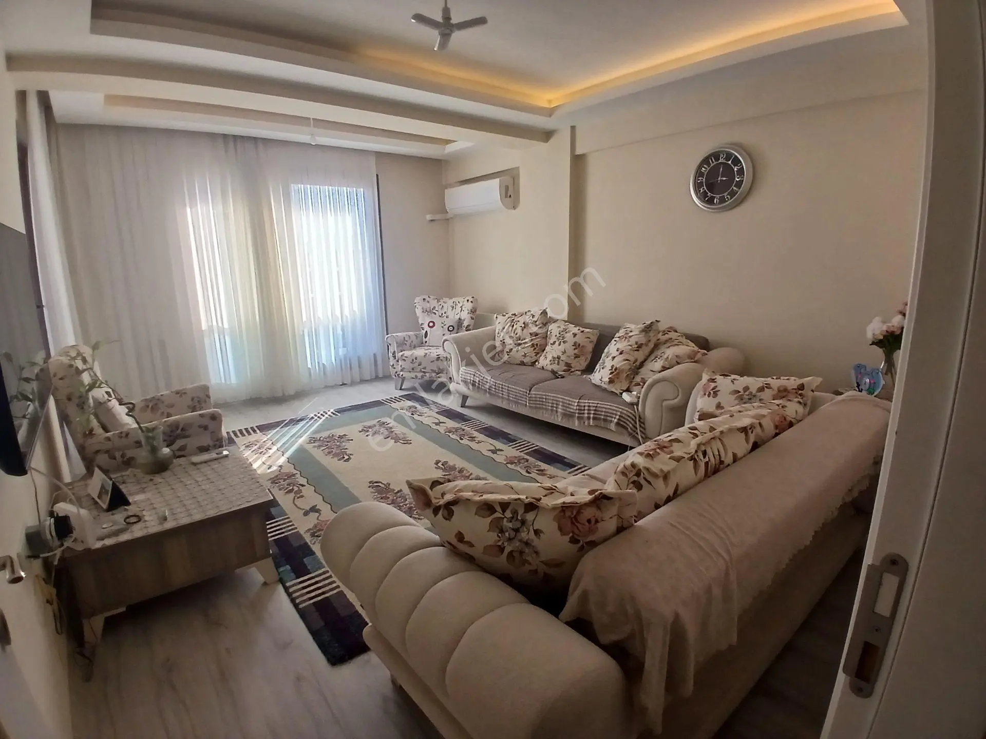 İzmir Torbalı Da 3+1 Daire Acil Satılık — fotoğraf 3