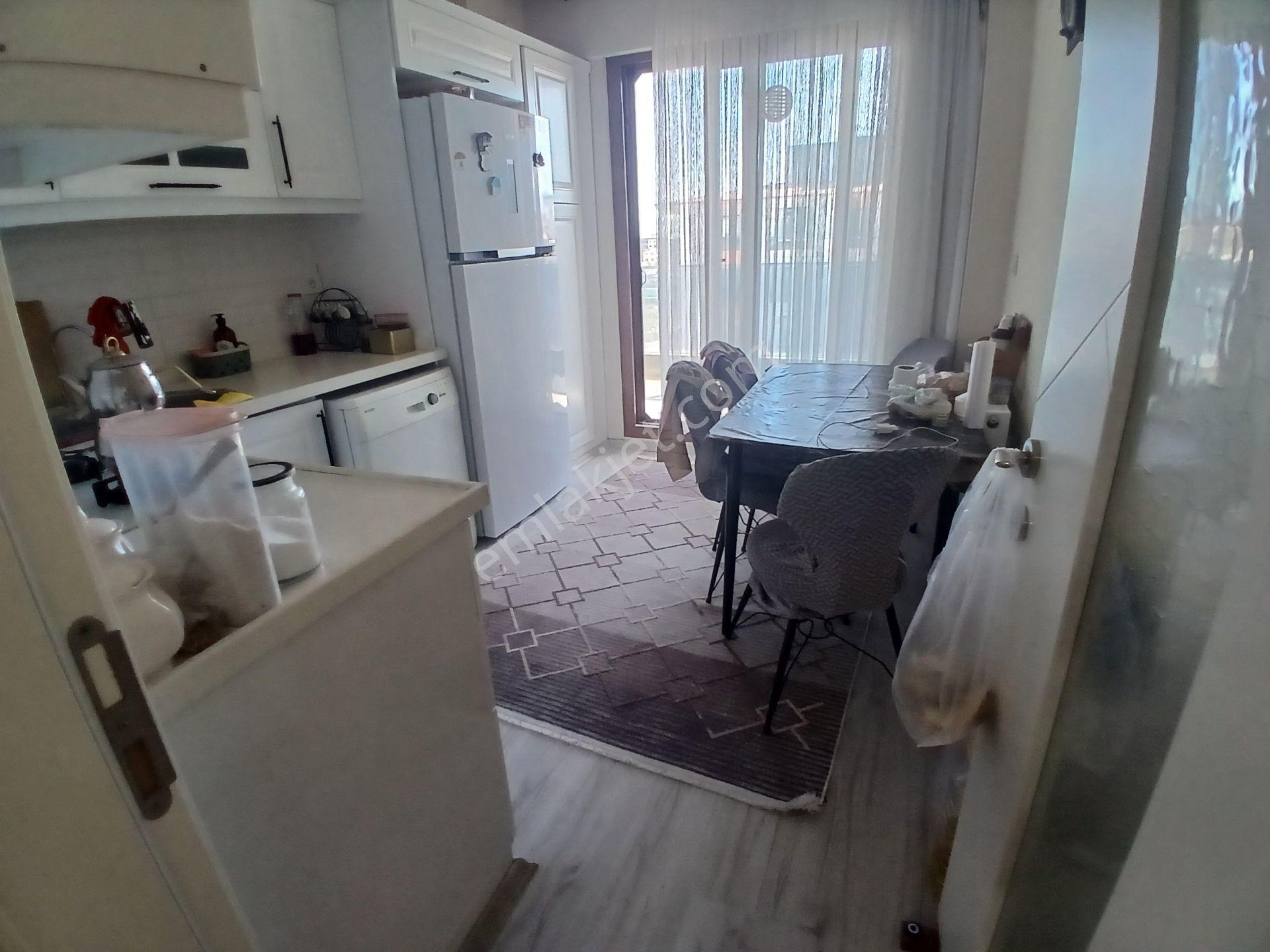 İzmir Torbalı Da 3+1 Daire Acil Satılık — fotoğraf 24