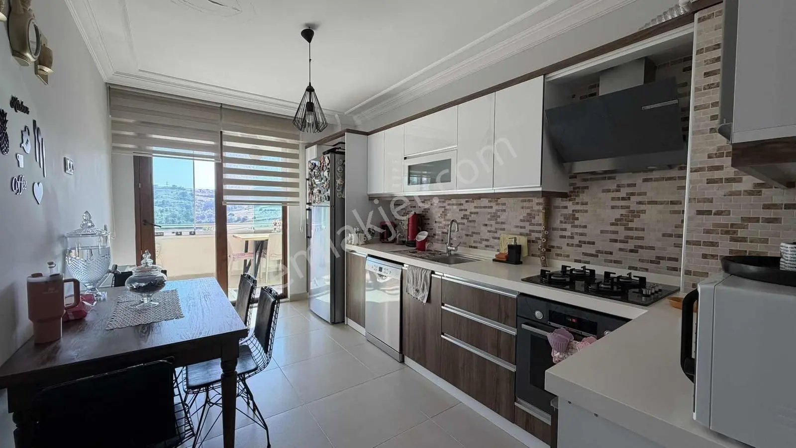 Ferah 140 M² Net 3+1 Daire Eminevim Fuzulev Birevim Uygun — fotoğraf 3
