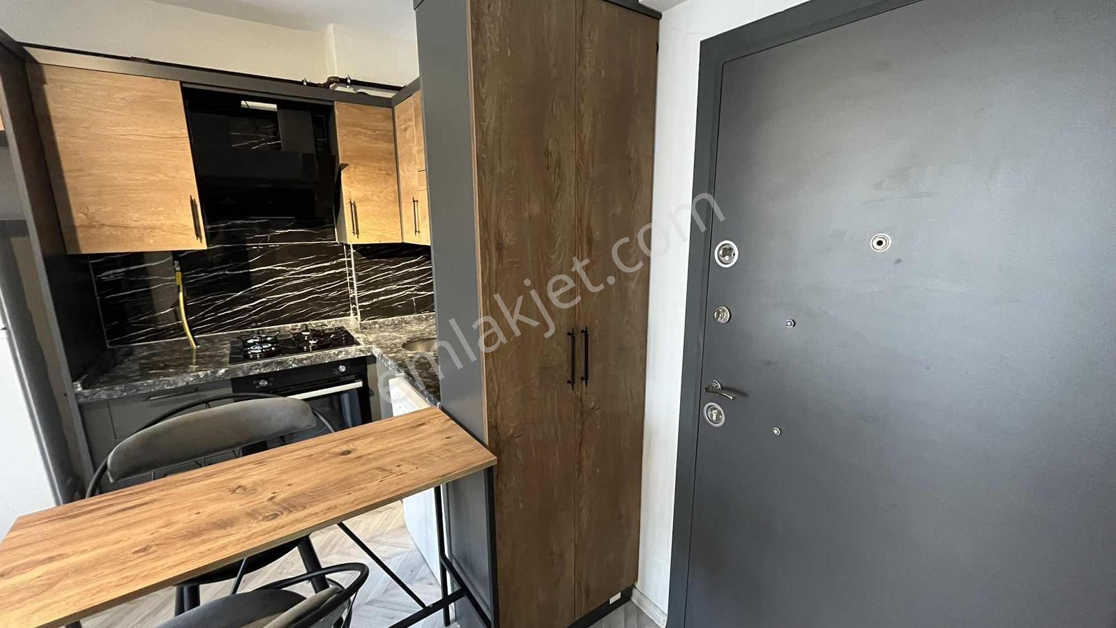 Fırsat! Körfez Mahallesi'nde Yatırımlık Kiracılı Full Eşyalı 1+1 — fotoğraf 9