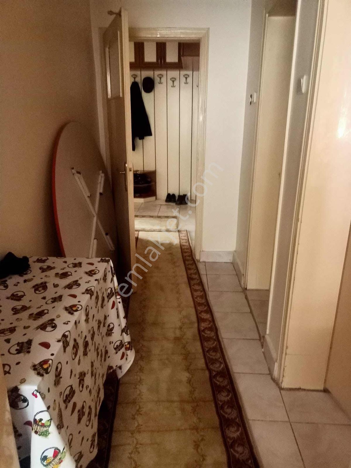 Tramvaya Yürüme Mesafesinde Arakat 3+1 Daire — fotoğraf 3