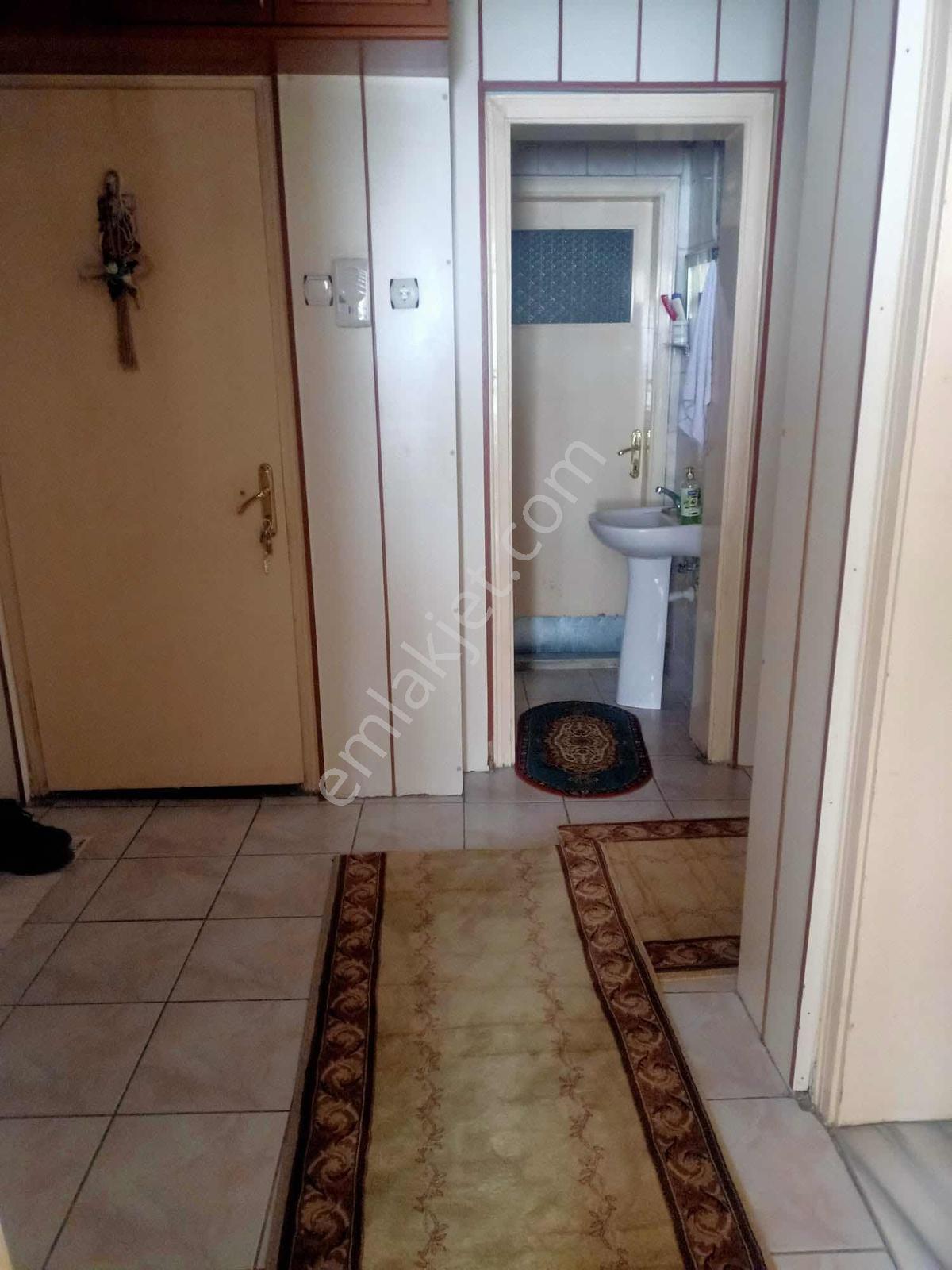 Tramvaya Yürüme Mesafesinde Arakat 3+1 Daire — fotoğraf 4