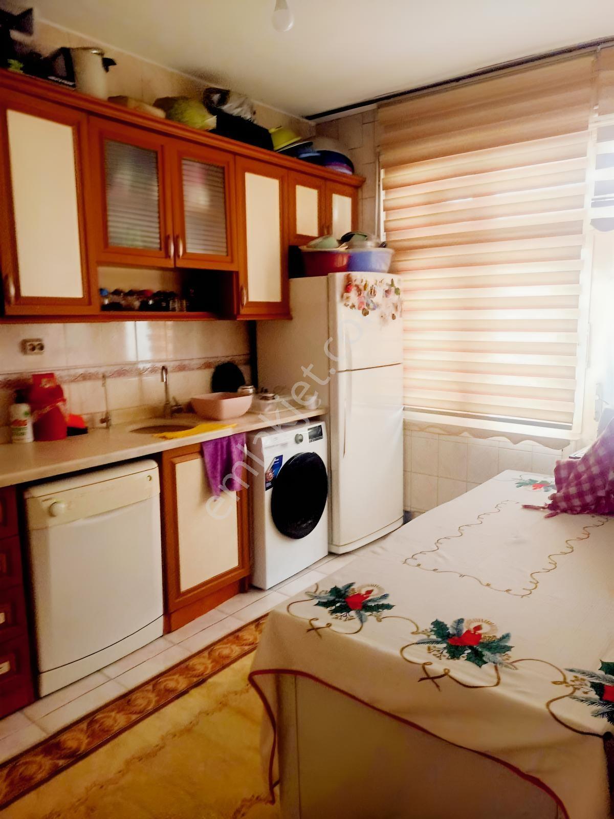 Tramvaya Yürüme Mesafesinde Arakat 3+1 Daire — fotoğraf 5