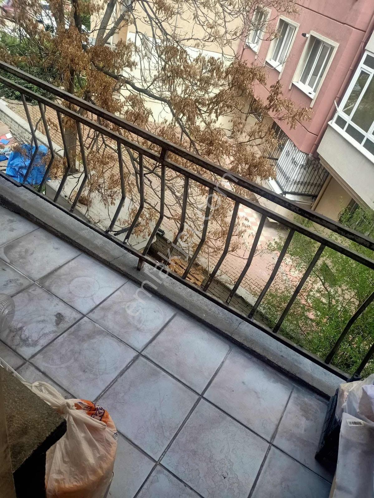 Tramvaya Yürüme Mesafesinde Arakat 3+1 Daire — fotoğraf 11