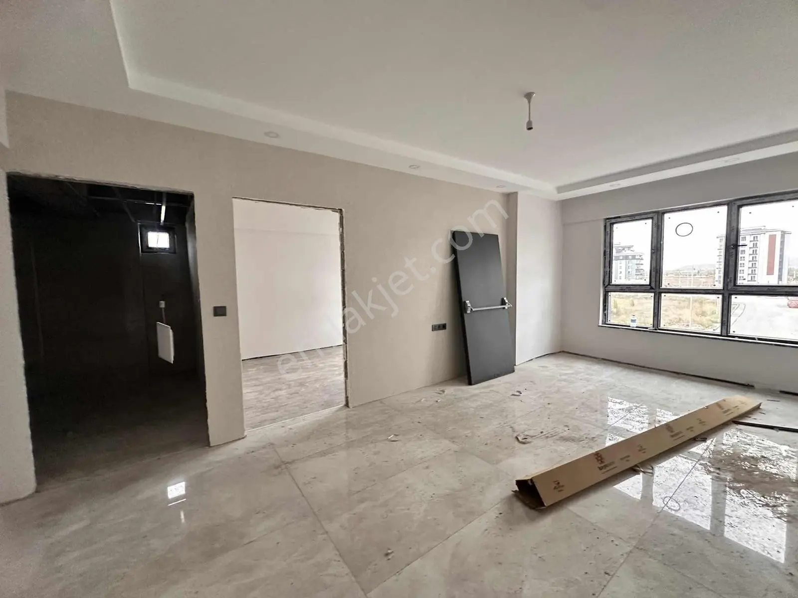 Emlak Fix'den Kardeşler Mh. 1+1 Yerden Isıtma Satılık Daire — fotoğraf 3