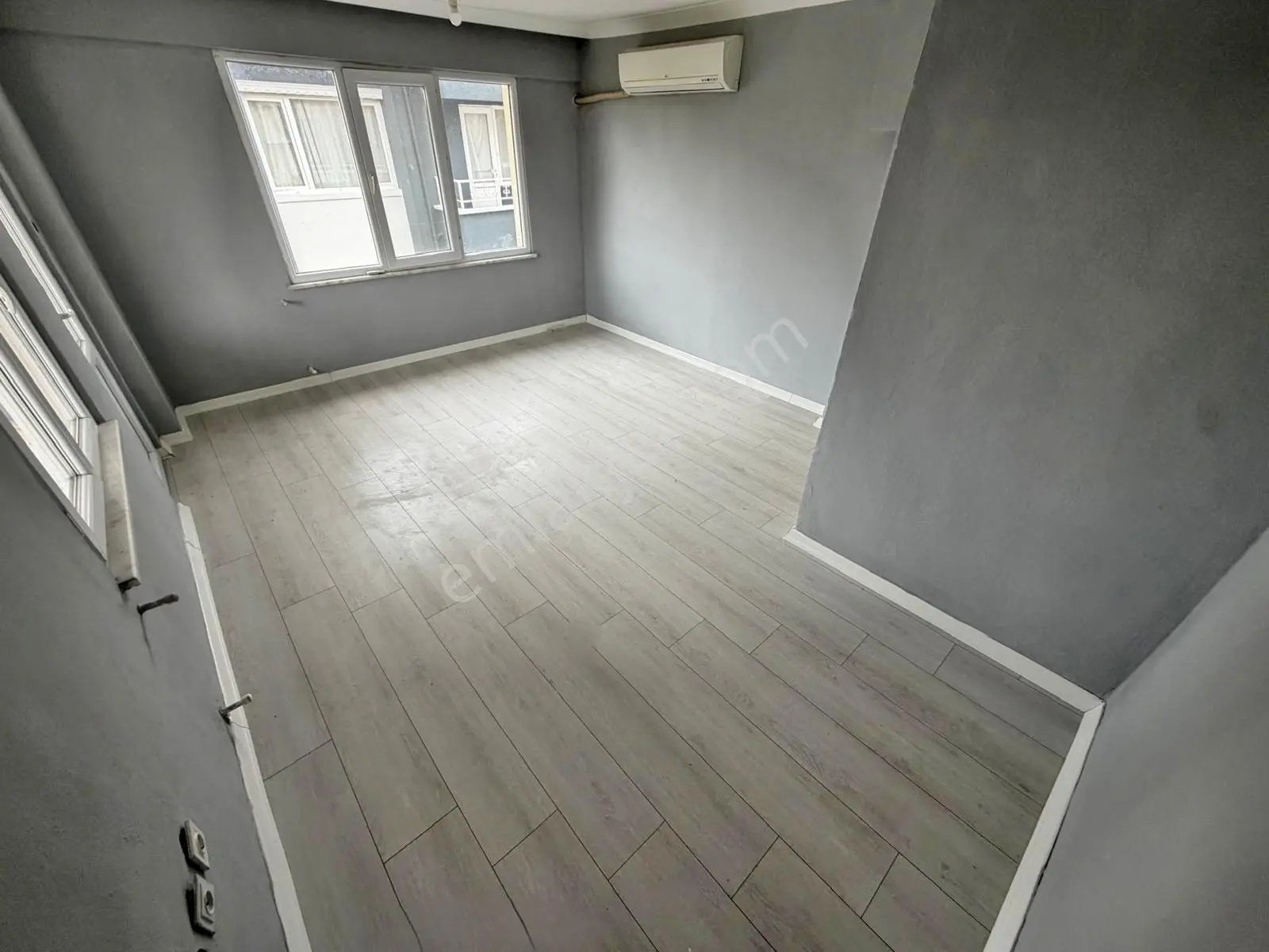 ▀güçten Akçay'da Doktorlar Sitesi Mevkii Fırsat 2+1 Gerçek İlan▀ — fotoğraf 24