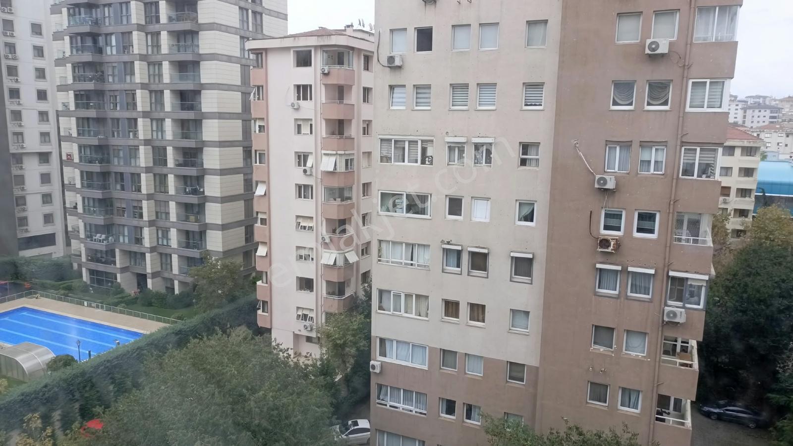 Site Tarzı,butik Apartmanda Yeni Binada,kısmi Deniz Manzaralıdır — fotoğraf 2