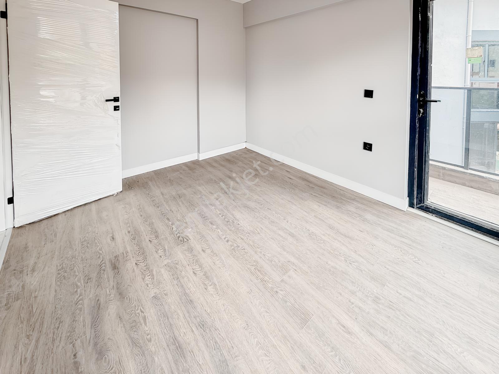 Kızılcaşar Sıfır 4+1 En Üst Kat Yerden Isıtmalı Otoparklı Daire — fotoğraf 11