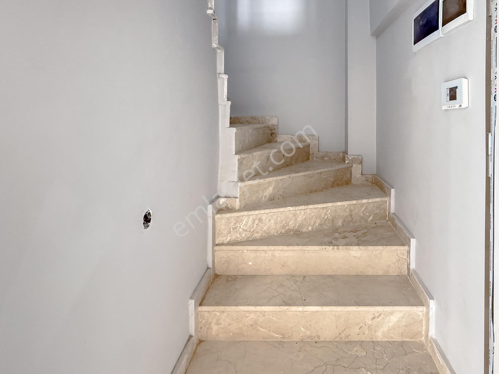 Kızılcaşar Sıfır 4+1 En Üst Kat Yerden Isıtmalı Otoparklı Daire — fotoğraf 14