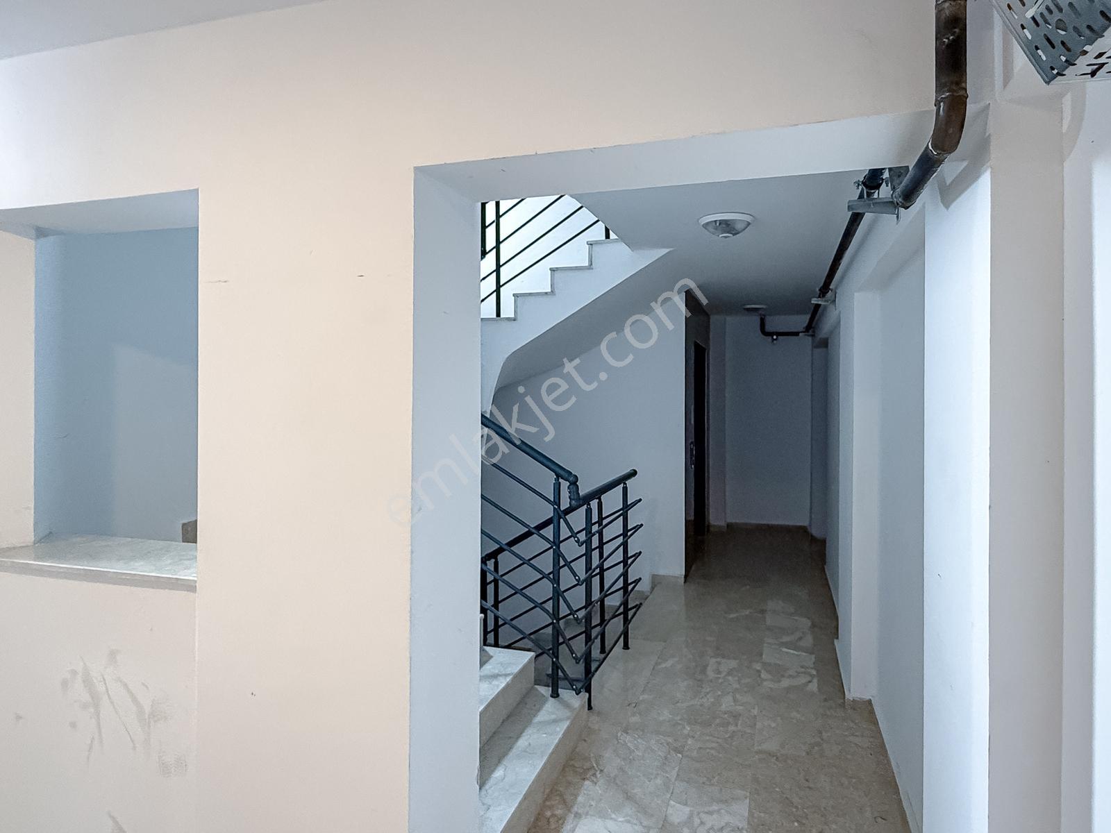 Kızılcaşar Sıfır 4+1 En Üst Kat Yerden Isıtmalı Otoparklı Daire — fotoğraf 29