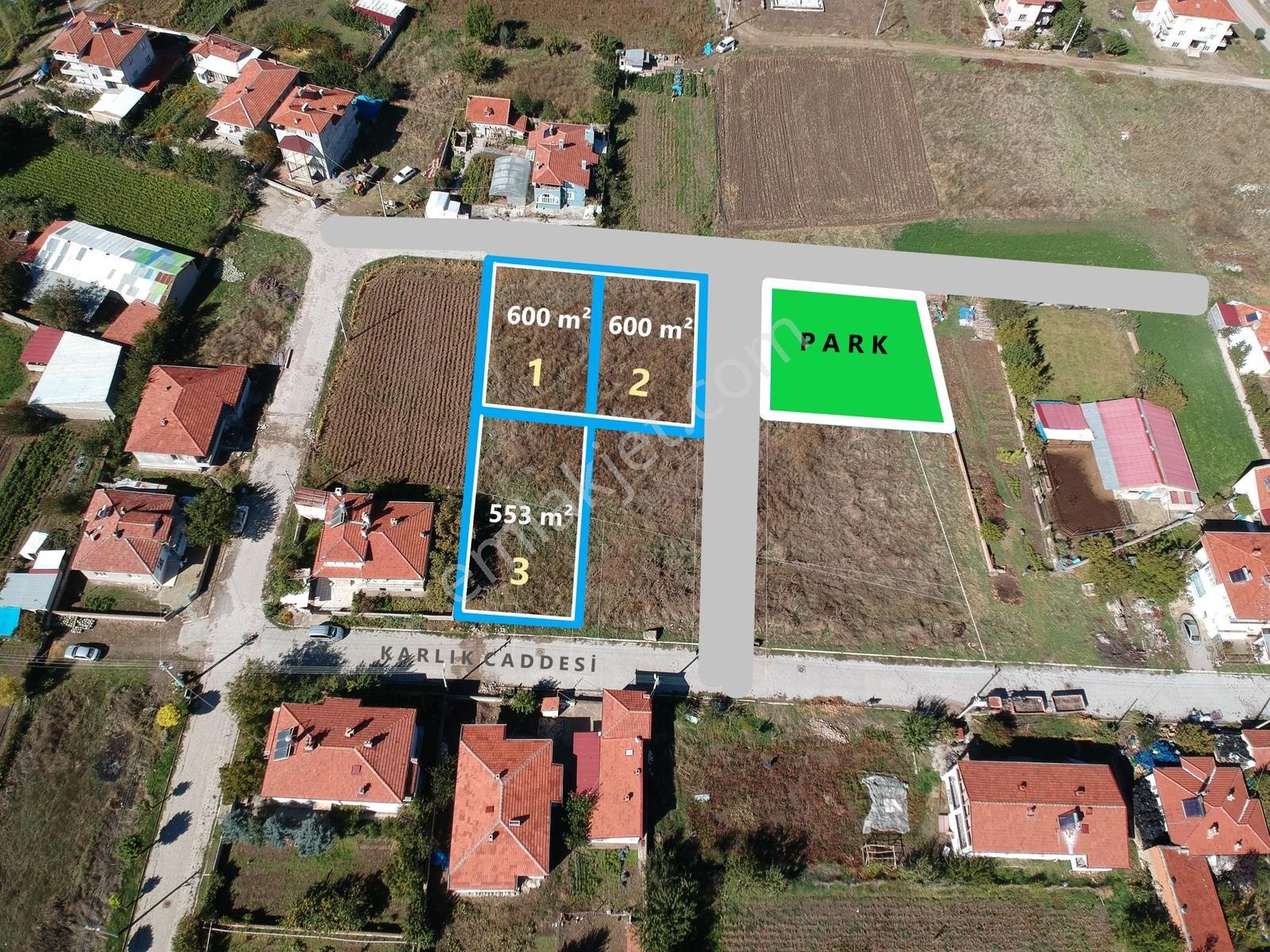 İlbey // Şuhut Merkez "Ebubekir Camii" Yanında Satılık Arsalar