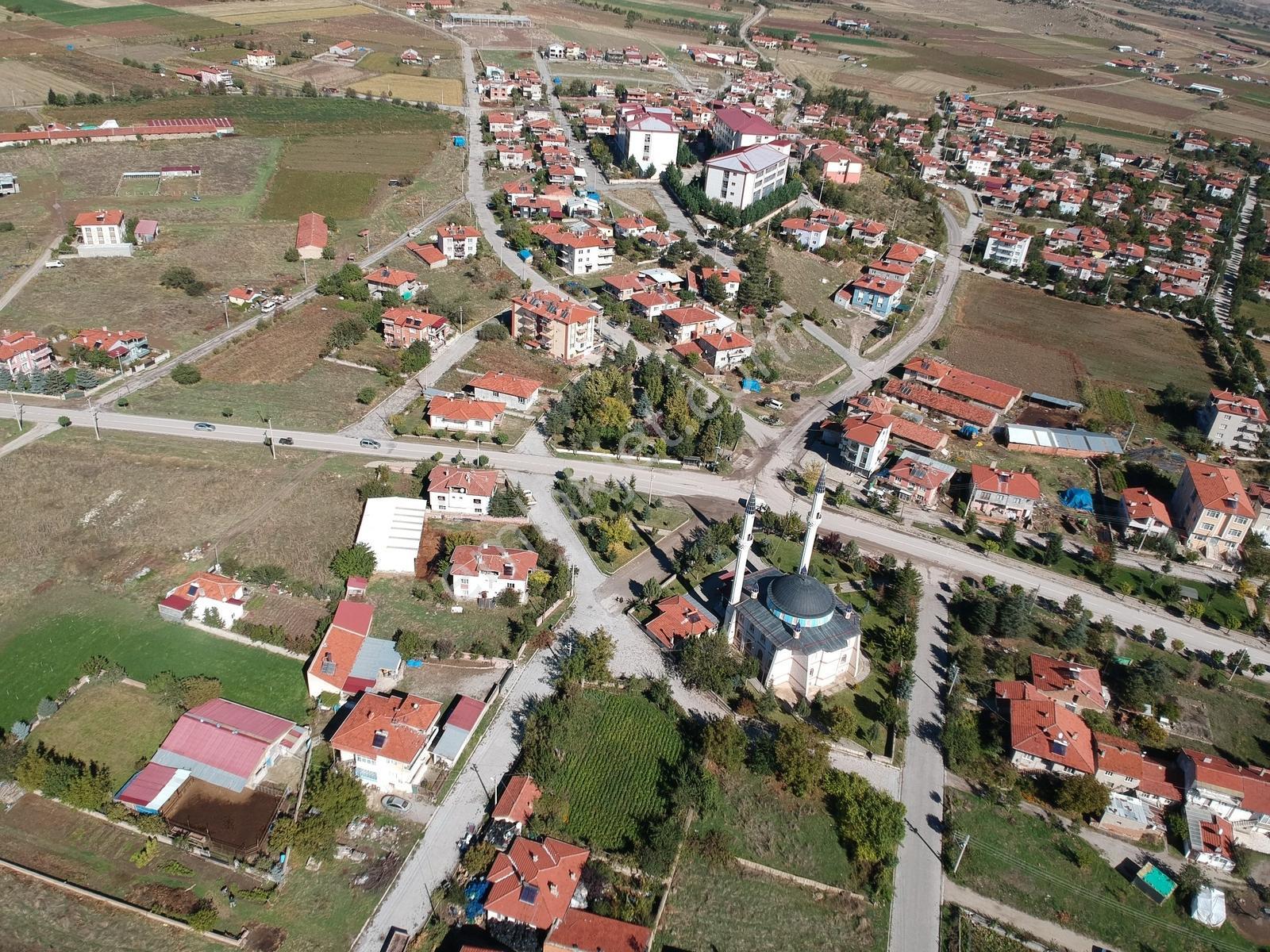 İlbey // Şuhut Merkez "ebubekir Camii" Yanında Satılık Arsalar — fotoğraf 7