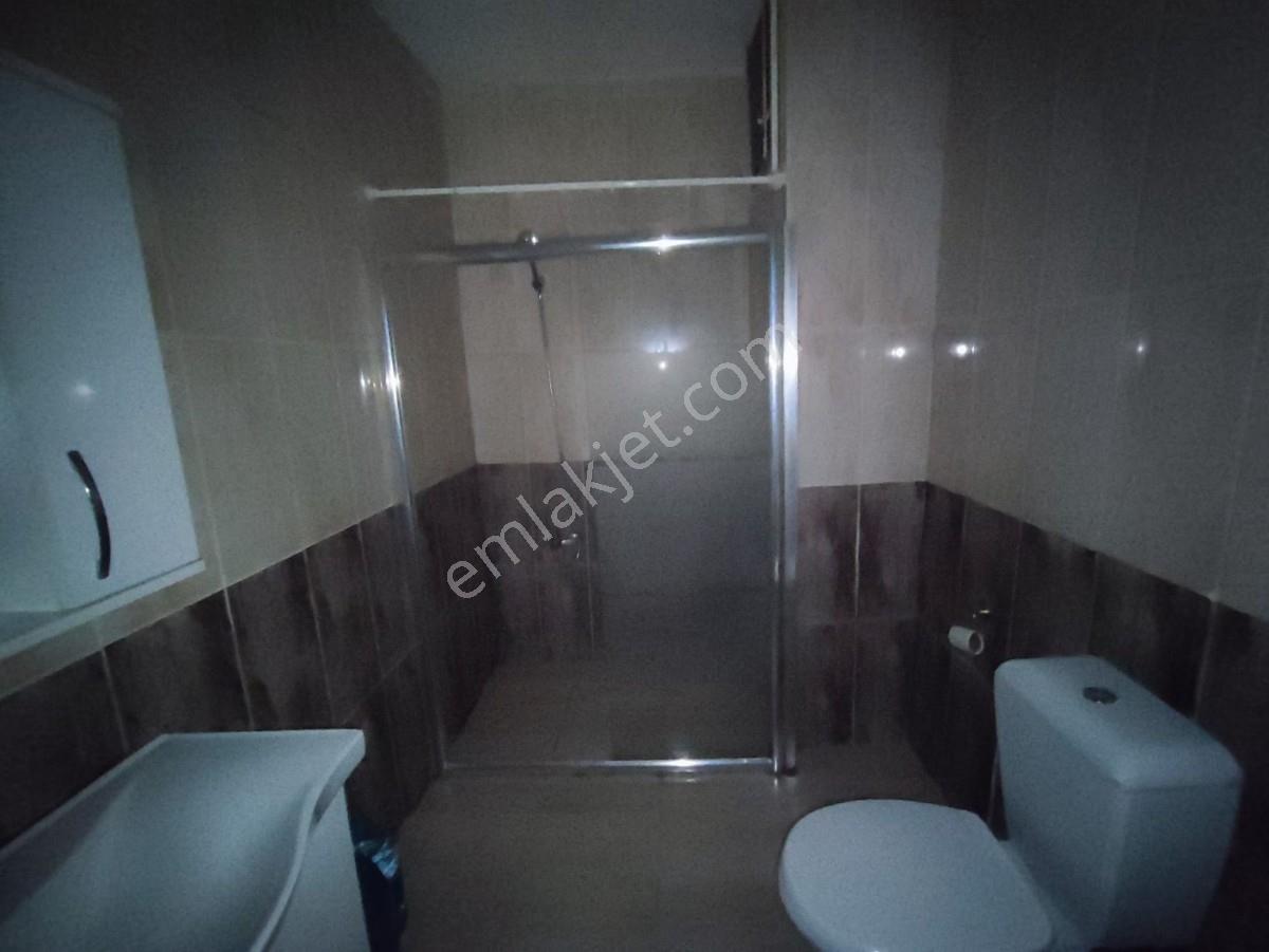 Halkalı Yenidoğan Kasımpatı Sokak 2+1 Bodrum Satılık Daire — fotoğraf 7