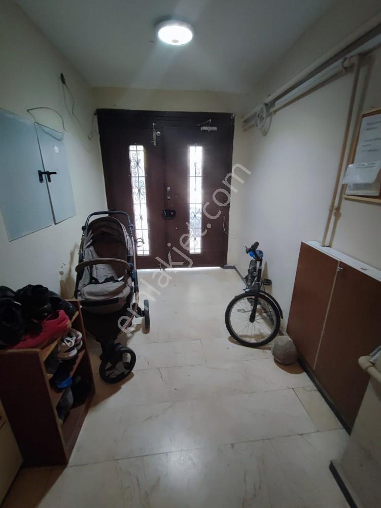 Halkalı Yenidoğan Kasımpatı Sokak 2+1 Bodrum Satılık Daire — fotoğraf 21