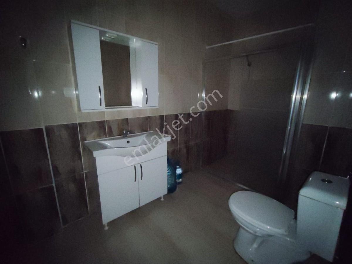 Halkalı Yenidoğan Kasımpatı Sokak 2+1 Bodrum Satılık Daire — fotoğraf 23