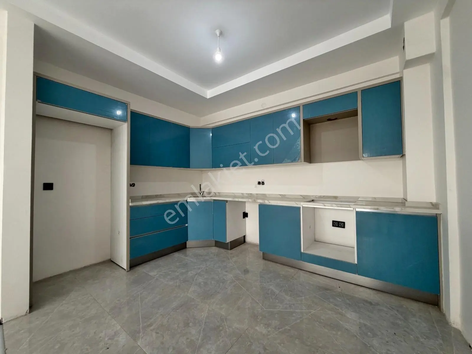 ▀güç'ten Akçay'da Yüzme Havuzlu Site'de Krediye Uygun 1+1 Daire▀ — fotoğraf 3