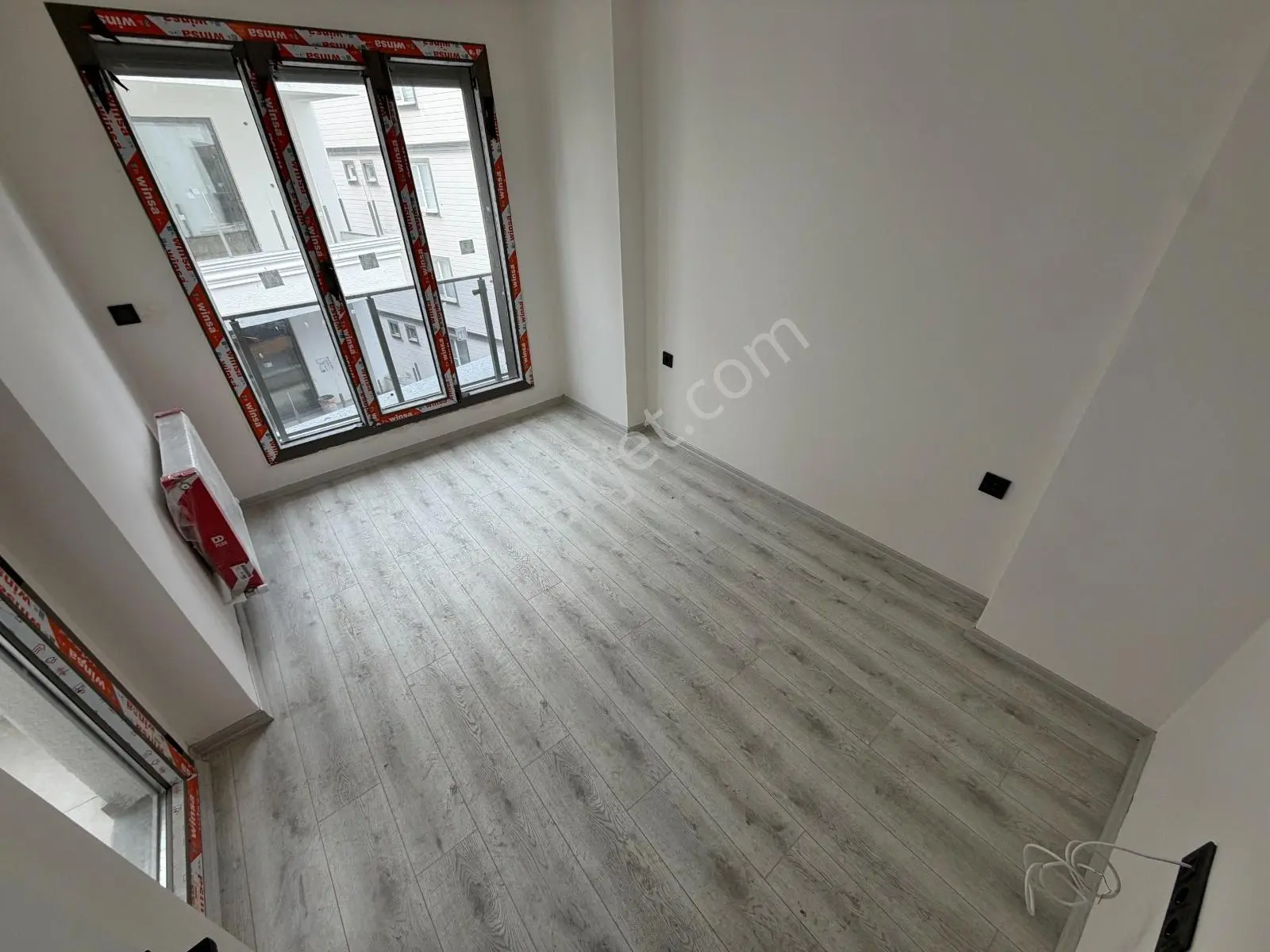 ▀güç'ten Akçay'da Yüzme Havuzlu Site'de Krediye Uygun 1+1 Daire▀ — fotoğraf 14