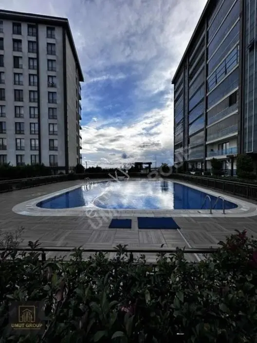 Full Deniz Manzaralı Havuzlu Sitede Yüksek Kredili Daire