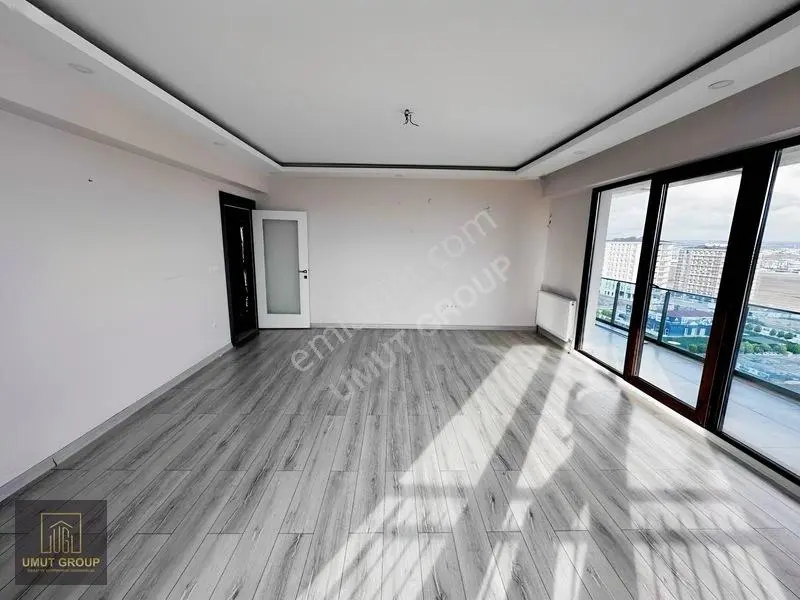 Full Deniz Manzaralı Havuzlu Sitede Yüksek Kredili Daire — fotoğraf 14