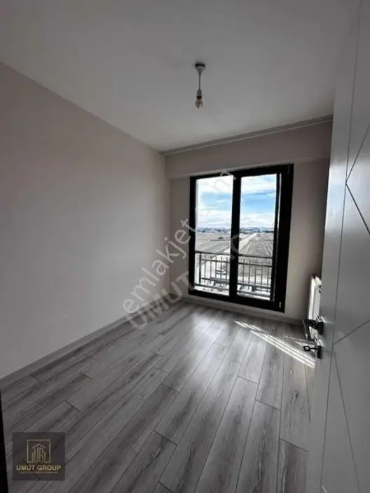Full Deniz Manzaralı Havuzlu Sitede Yüksek Kredili Daire — fotoğraf 26