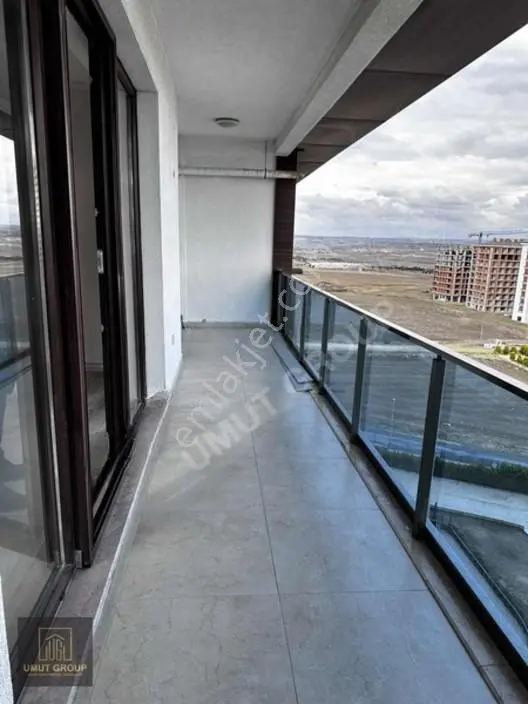 Full Deniz Manzaralı Havuzlu Sitede Yüksek Kredili Daire — fotoğraf 34