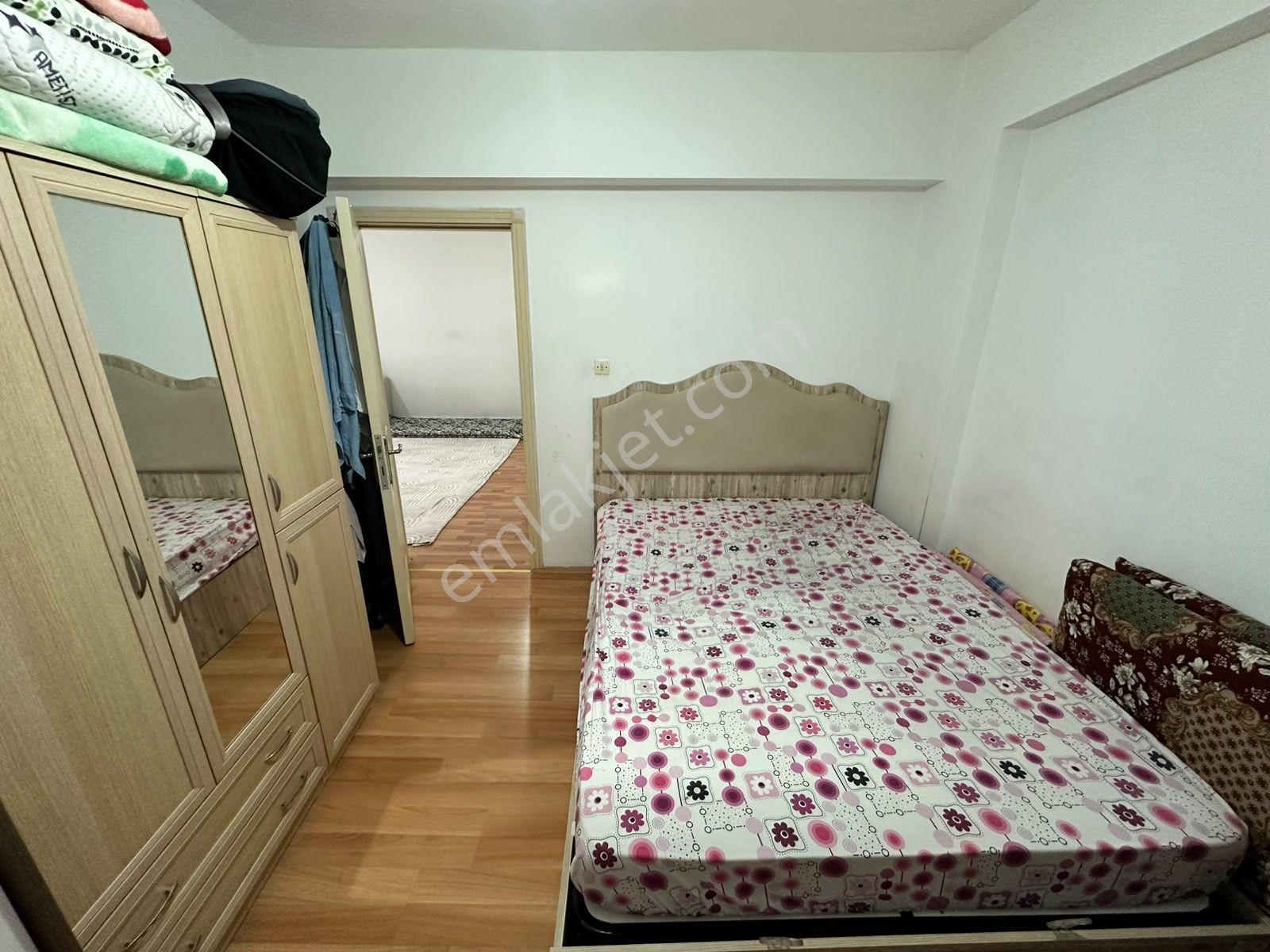 Uzman Emlak Ofisinden İncirli Mh.de Cadde Üzeri Manzaralı Geniş 3+1 Daire — fotoğraf 8