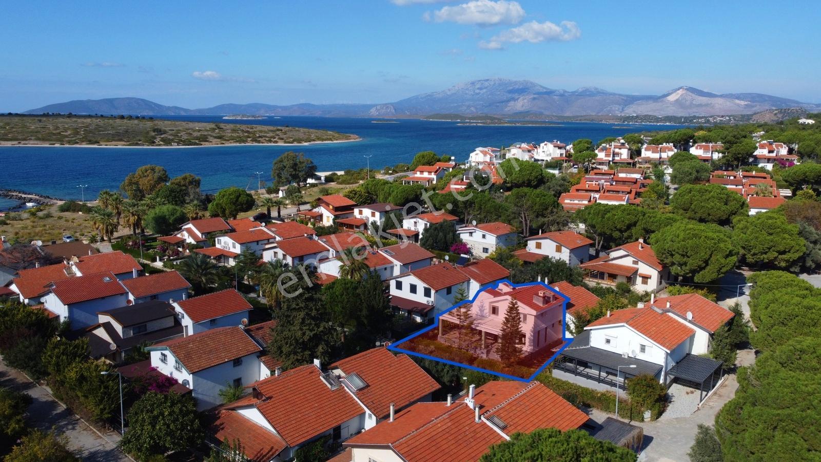 Çeşmede Deniz Kenarında Müstakil Parselde 3+1 Dubleks Villa — fotoğraf 7