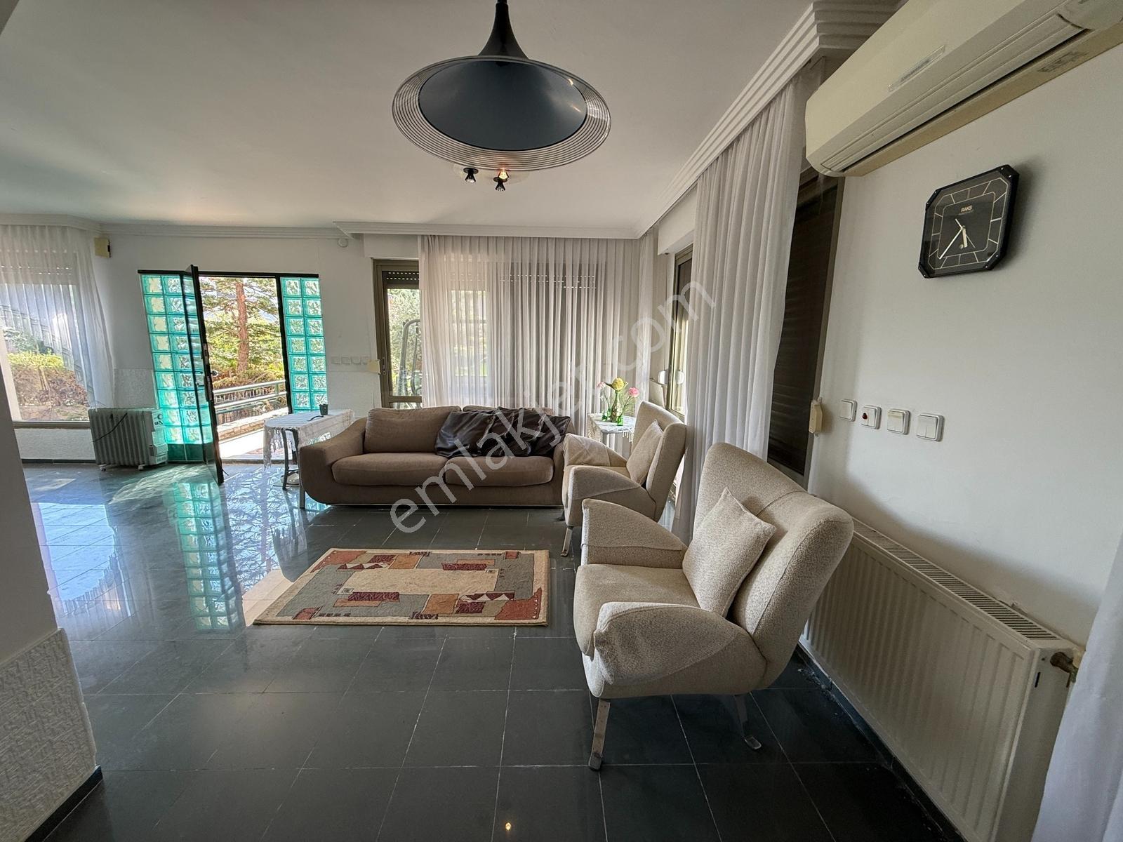 Çeşmede Deniz Kenarında Müstakil Parselde 3+1 Dubleks Villa — fotoğraf 22
