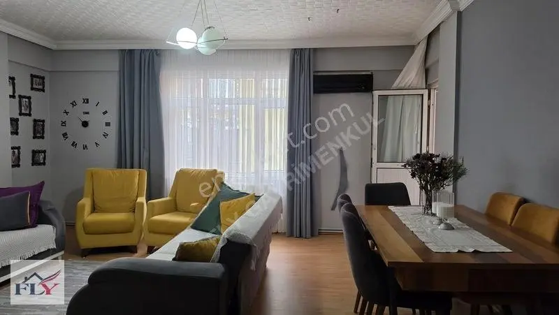 Seyrantepe' De Bakımlı Satılık 2+1 Daire — fotoğraf 2