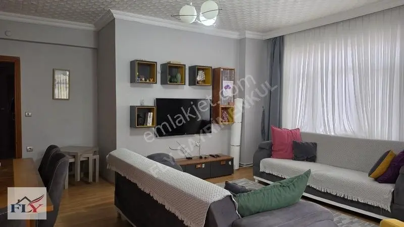 Seyrantepe' De Bakımlı Satılık 2+1 Daire — fotoğraf 6