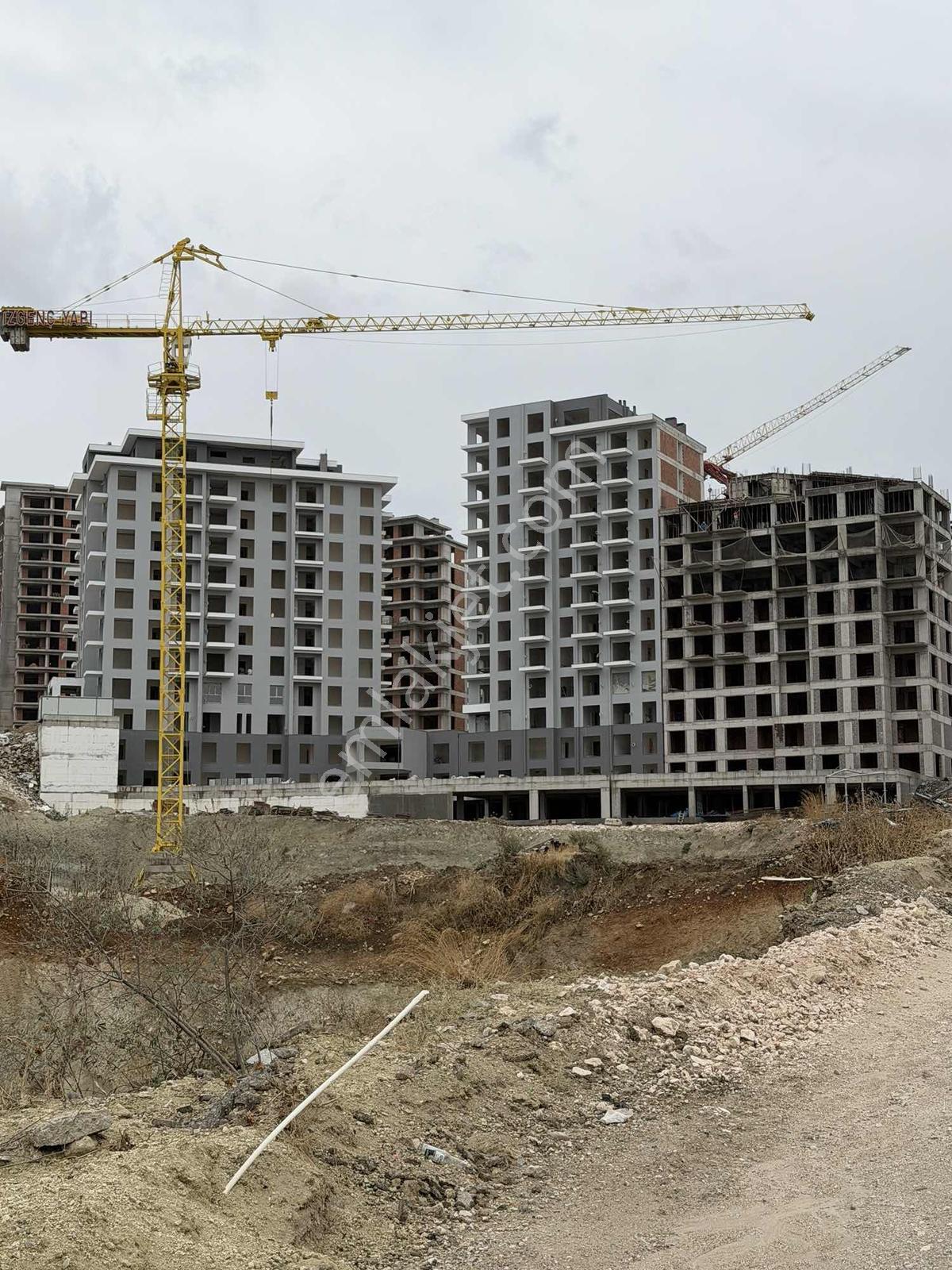 İzlife Panaroma Satılık 1+1 (tapu Hazır) — fotoğraf 2