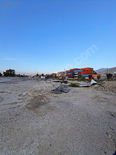 Özer Emlak'tan 2200 M2 Köşe Başı Kiralık Ticari Arsa — fotoğraf 6